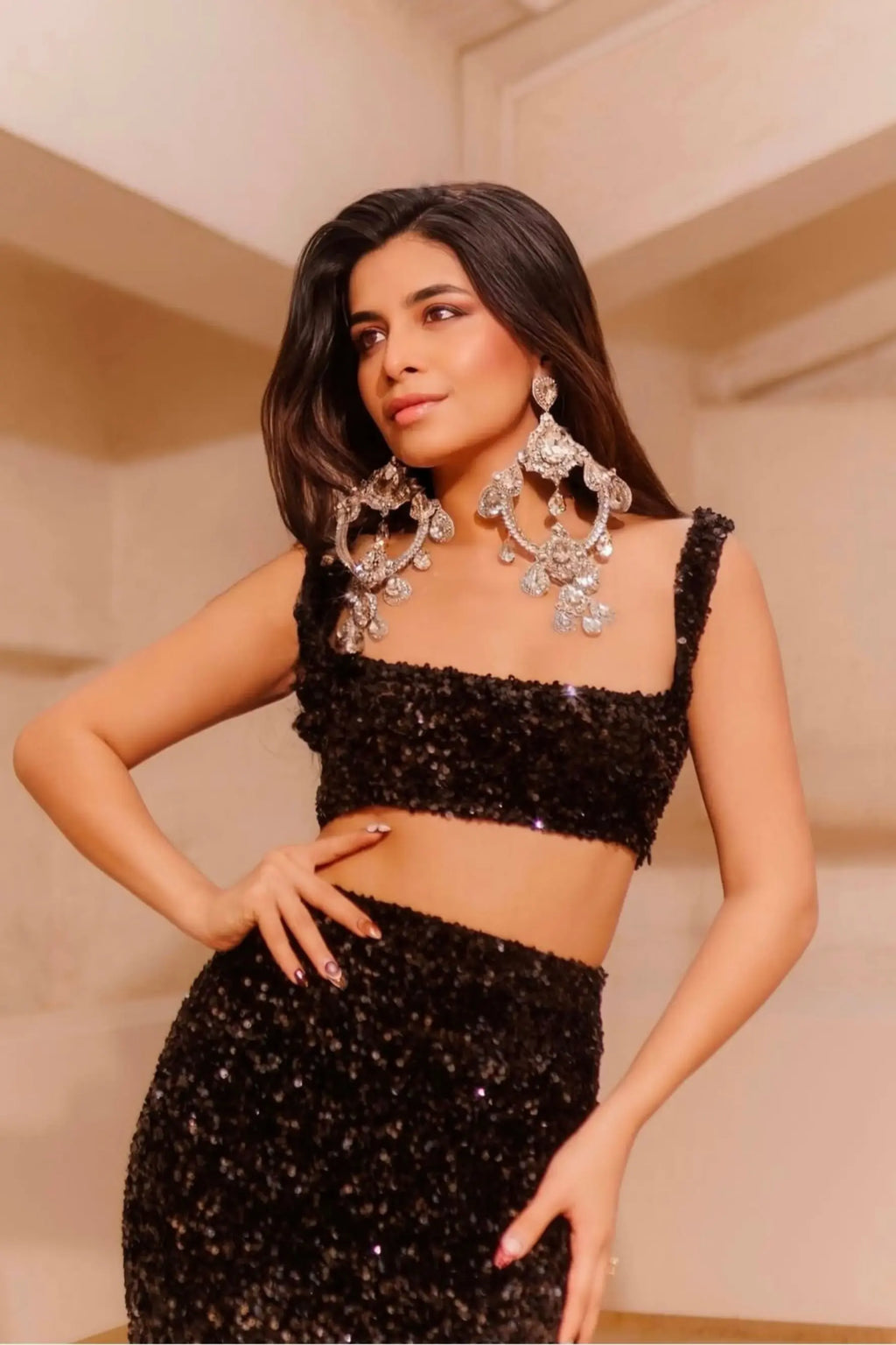 LEILA Sequins Crop - TOPS