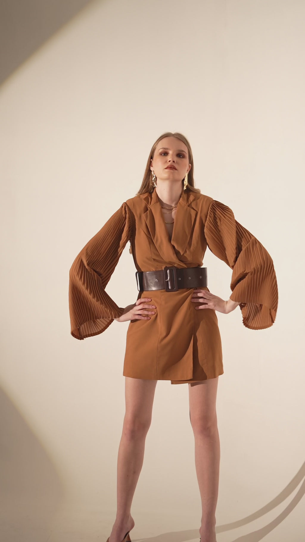 Sand Beige Pleated Sleeves Blazer Dress