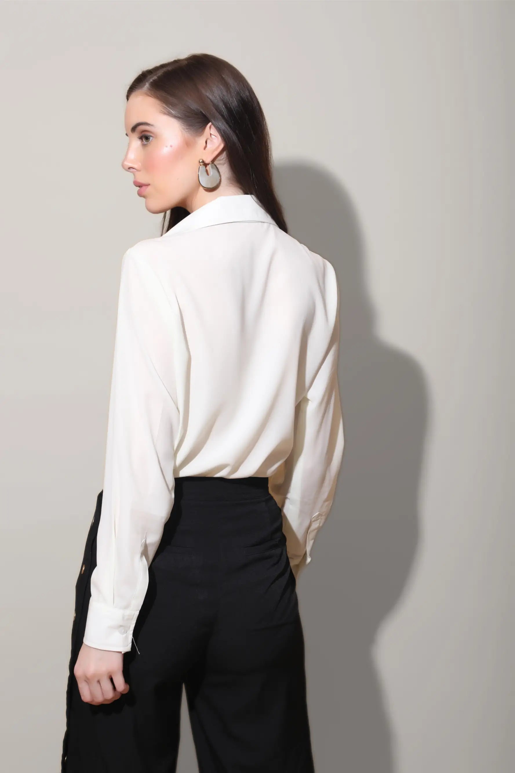 White Classic Collar Shirt - SHIRTS